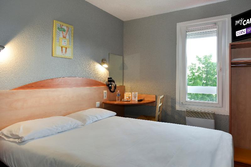 Kyriad Direct Orleans - La Chapelle St Mesmin Exterior photo